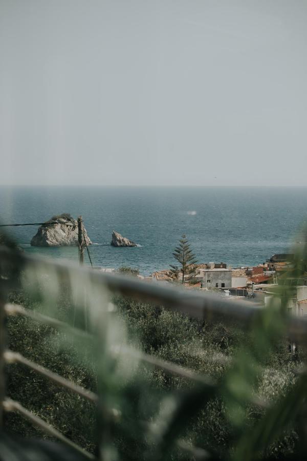 Elia Boutique Hotel Parga Esterno foto