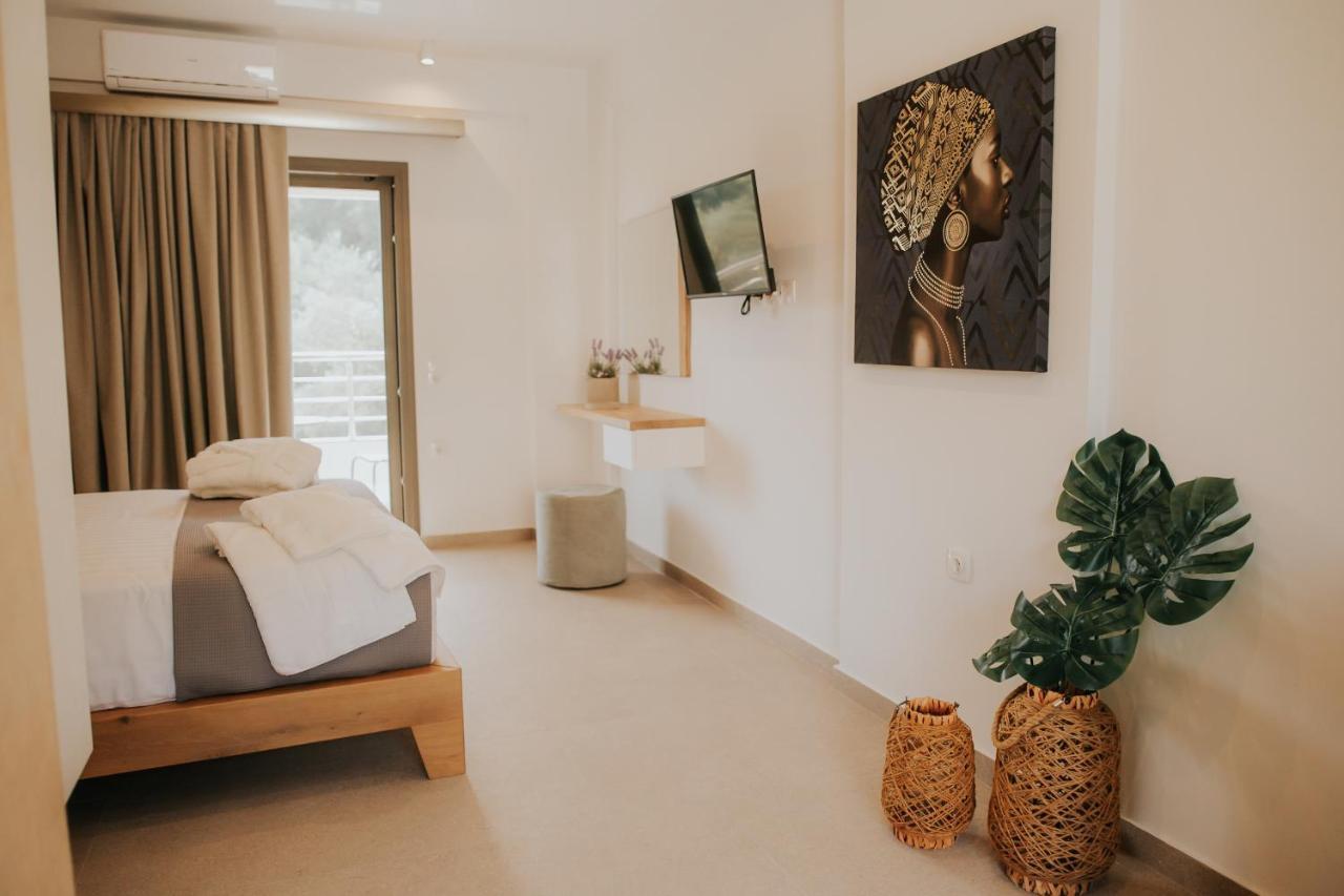 Elia Boutique Hotel Parga Esterno foto