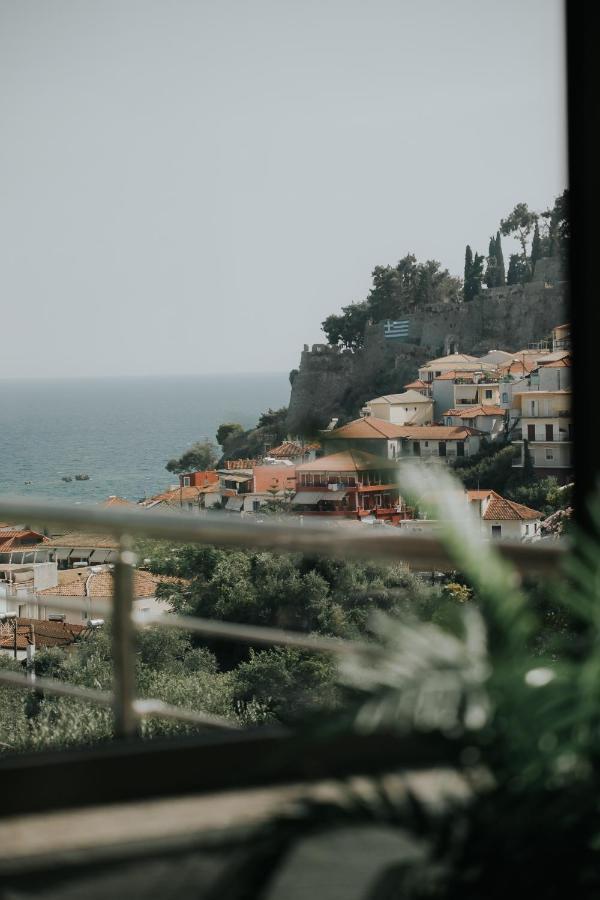 Elia Boutique Hotel Parga Esterno foto
