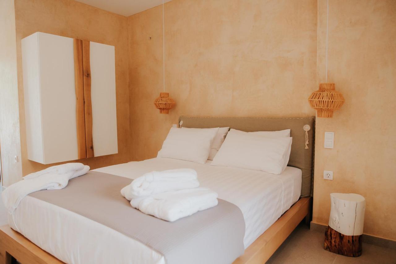 Elia Boutique Hotel Parga Esterno foto