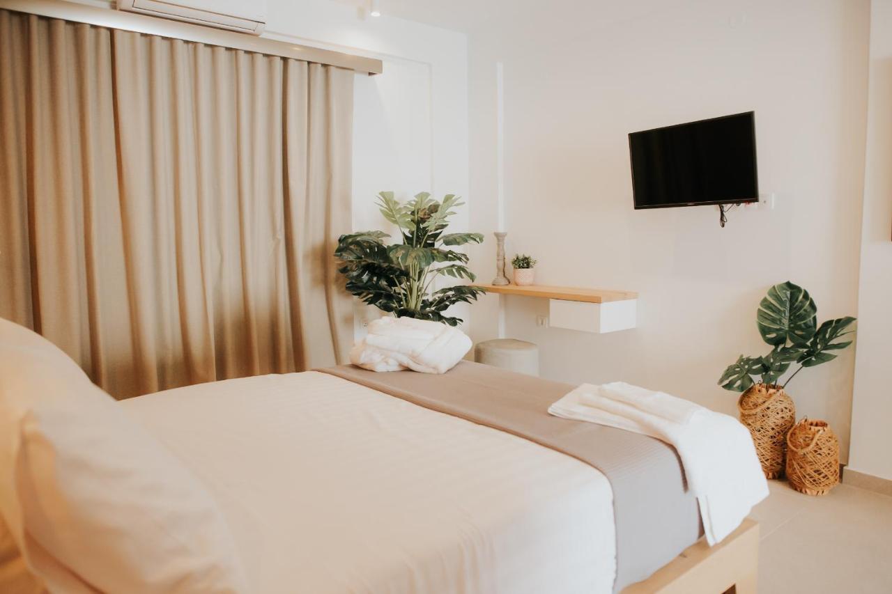 Elia Boutique Hotel Parga Esterno foto